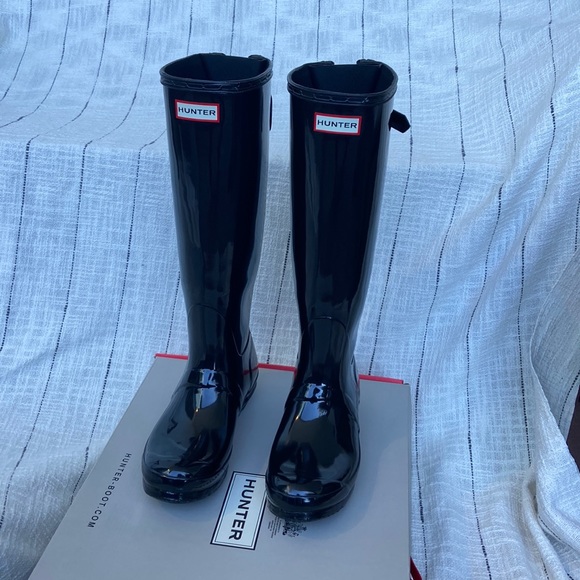 Hunter Shoes - Hunter Rain Boots - Women’s Tall Back Adjustable Black Gloss, size 8 US, 39 EU
